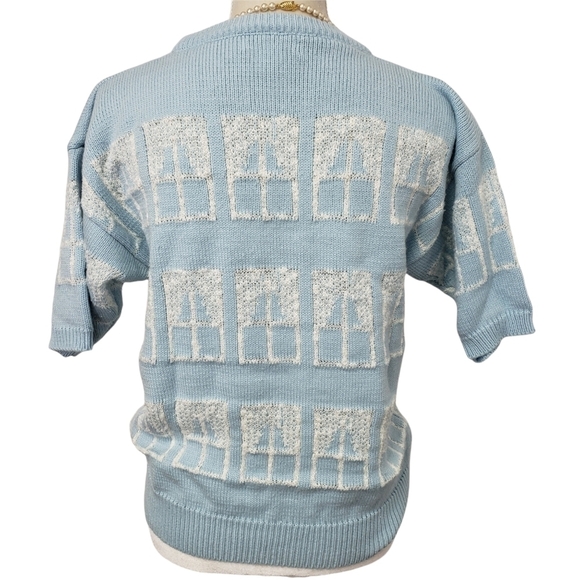 Vintage White Stag Short Sleeve Sweater Baby Blue & White Window Design VGUC M - Picture 3 of 11